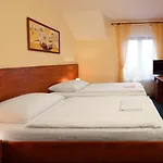 Palace 3* Plzeň