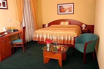 Palace Hotel